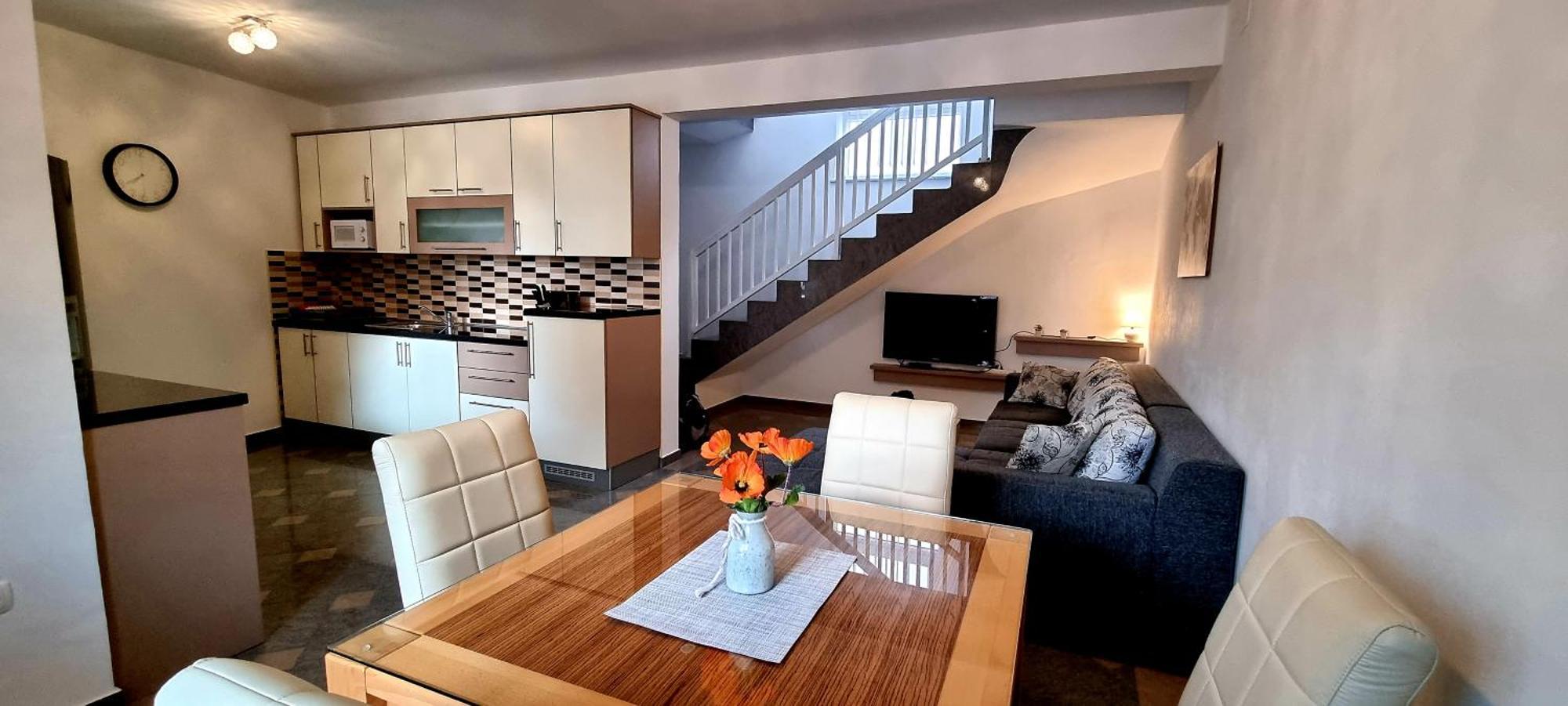 Apartment Alexandra Vir Εξωτερικό φωτογραφία