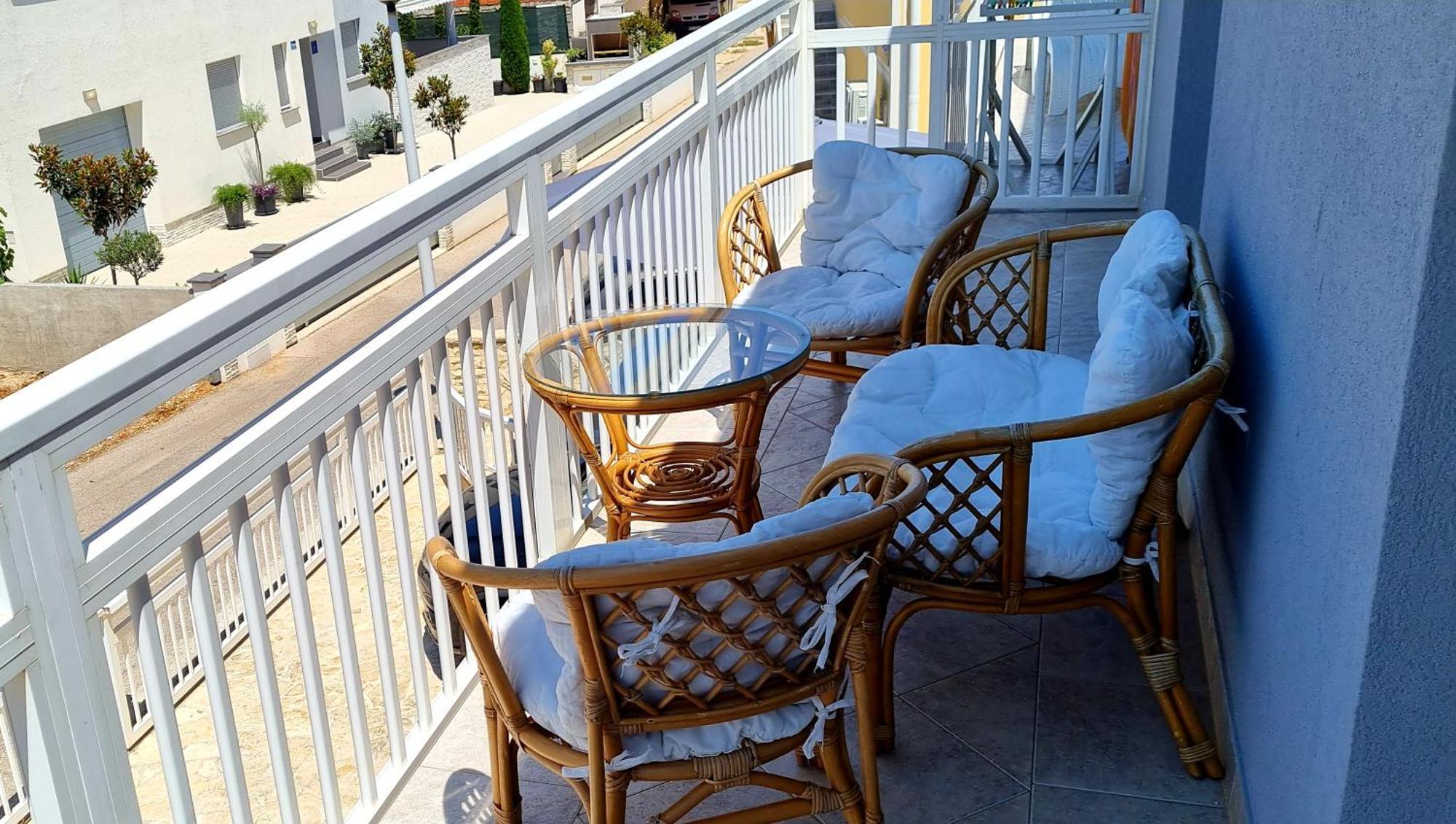 Apartment Alexandra Vir Εξωτερικό φωτογραφία